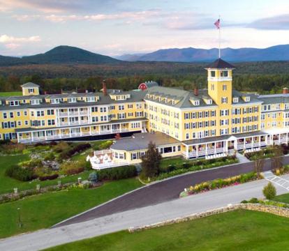 Best hotels with Babysitting and Childcare in New Hampshire